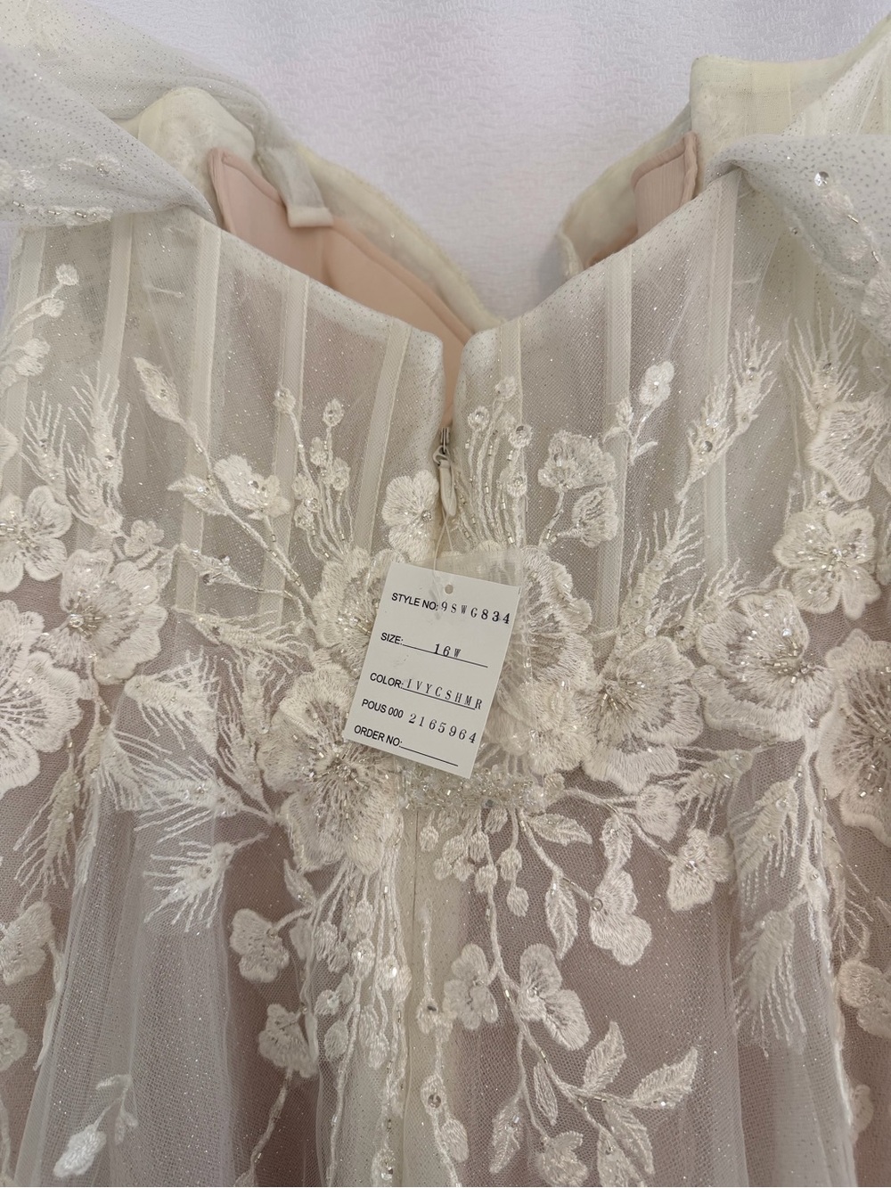 NWT Galina Signature Wedding Dress - Picture 3 of 13